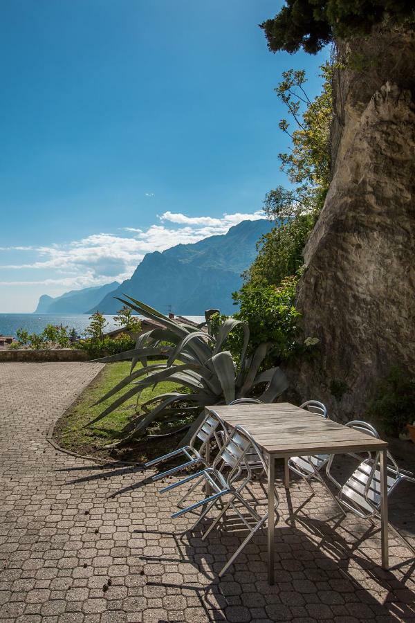 Apartments Suster Torbole Sul Garda Exterior foto