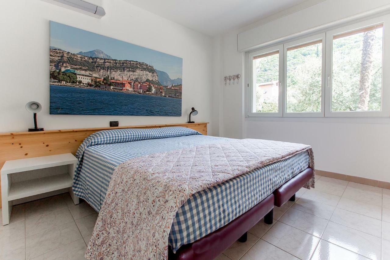 Apartments Suster Torbole Sul Garda Exterior foto